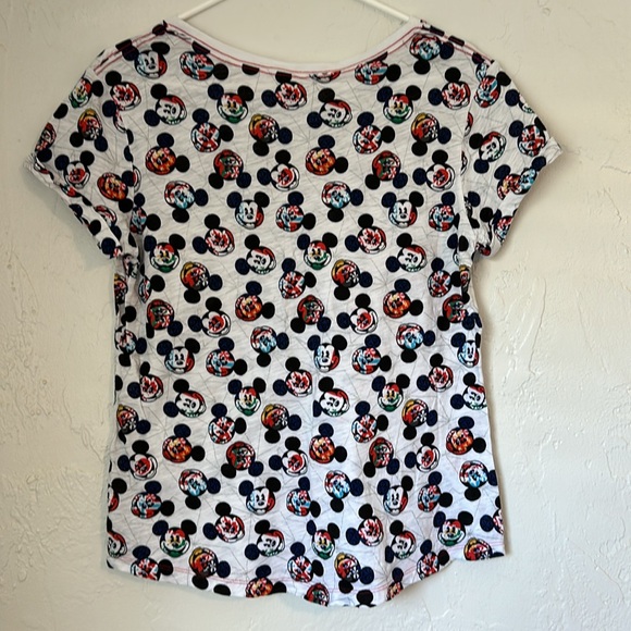 Disney Parks Mickey Epcot Flag T Shirt Size M - Picture 2 of 10
